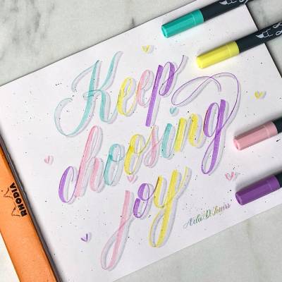 Try pastel brush lettering with Andra from Adadletters